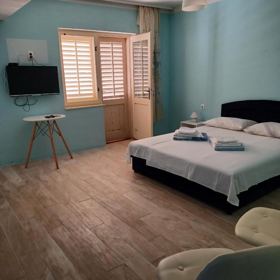 Apartments Losinj Mali Losinj Luaran gambar